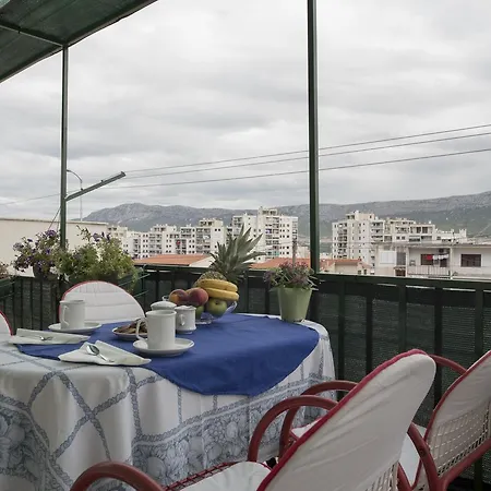 Апартаменты D&a Сплит